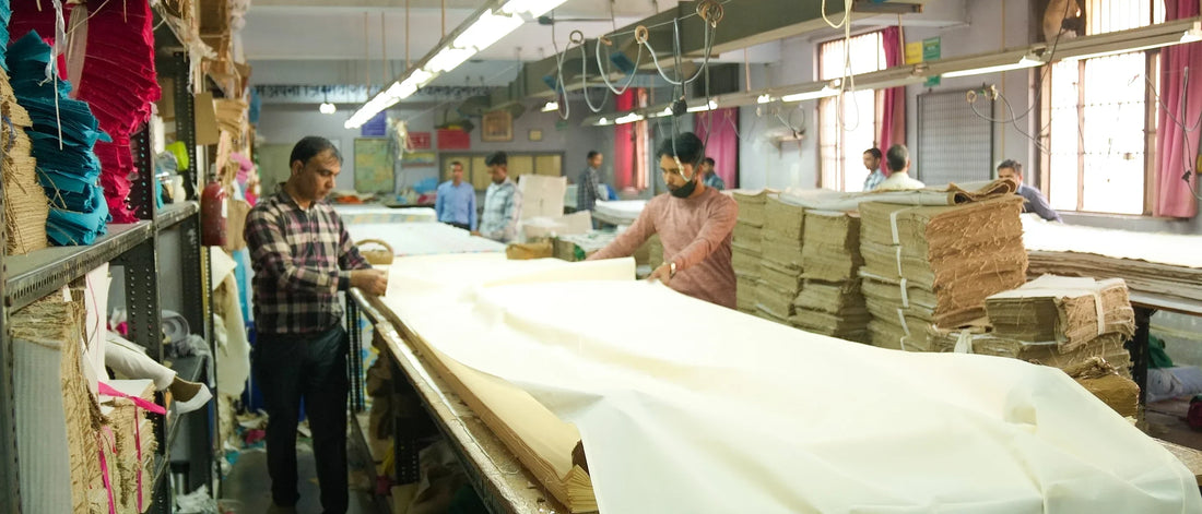 Minimum Order Quantity (MOQ) in Handbag Manufacturing: What Brands Should Know Before Sourcing from India